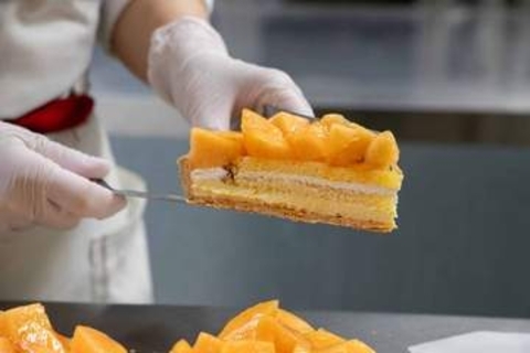 タルトはなぜきれいに切れない…　家でも美しくカットするコツとは　専門店キルフェボンに聞いた