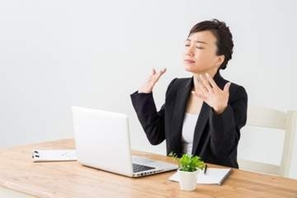 働く女性の4人に1人が「酷暑退職」を考えたことがある！？　「疲れやすい」「通勤がつらい」乗り切るにはどうすれば？