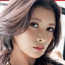 Iカップ×野性的フェロモン　熱いゴージャスボディがギャルコーデで炸裂！　グラビア界の新星「マイクロほぼお初かも」