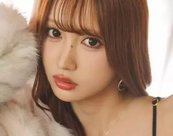 水着NGだった23歳アイドル　「心も奪われる」赤や黒のランジェリー姿　1st写真集は「きっと誰かのフェチに刺さる」「こんなにも私をさらけ出す瞬間」