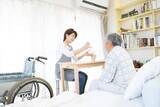 「85歳父が脳梗塞で倒れ右半身まひ　要介護3認定で週5回デイ…なのに年金から保険料が天引き？　負担軽減の相談先とは【社会福祉士が解説】」の画像1