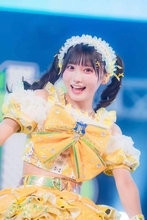 「マジですか？笑笑」女性アイドル、衣装を忘れ1人だけ私服でイベントに参加　「可愛いけどおもろすぎるw」「気まずそう」ファン爆笑
