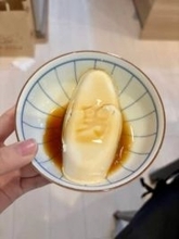 男前すぎる豆腐が話題に　醤油かけたら…驚き！　プリンみたいにとろける食感