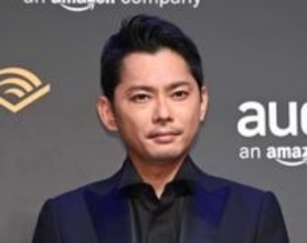 タキツバ今井翼44歳、ワイルド味ある近影に反響　「格好いい！」「襟足クルクルかわいい」