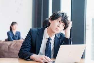 年収500万円以上でも「将来の経済的不安を感じる」約7割　将来の資産を把握している人は何をしている？