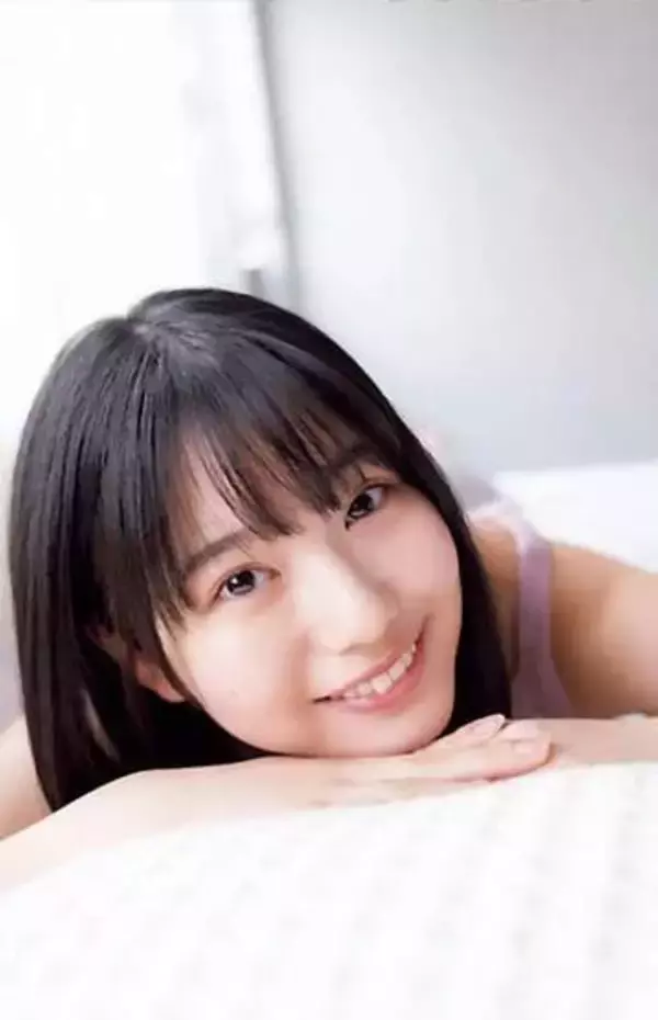 乃木坂6期生美少女　眩しい制服姿を披露　週チャン3度目の登場は「ありがたい気持ちでいっぱい」と読者に感謝