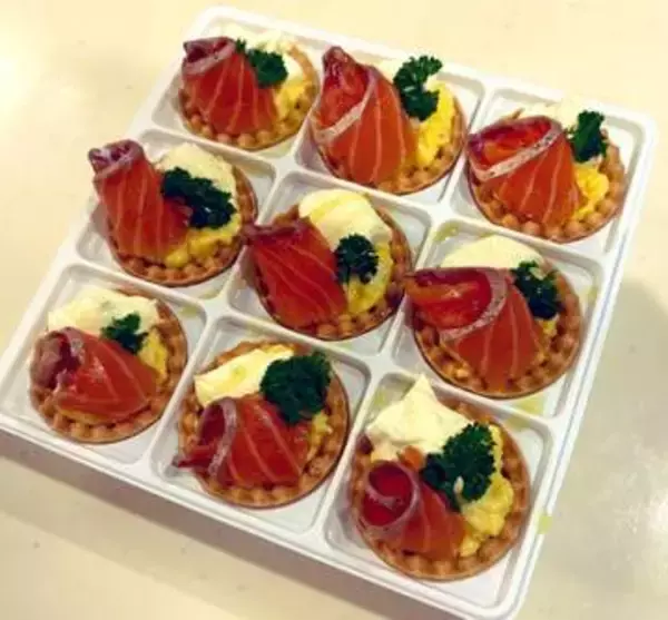 バレンタインのタルト台が“酒の肴”に！？　「意図を無視してやった」背徳アレンジに「天才の発想」「お酒が捗りそう」の声