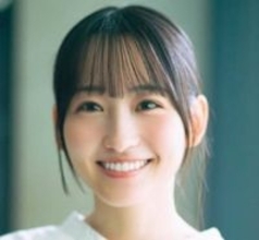 ドレス姿で妖艶な眼差し＆清楚な衣装で天使の笑み　乃木坂美女がエンタメ誌「B.L.T.1月号」にてソロ初表紙