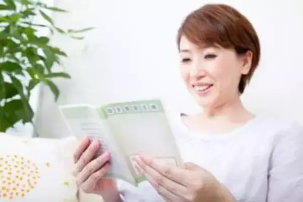 2歳半の長男と生後2カ月の次男の母　母子手帳2冊をイラストでいっぱいに　見る人を楽しませる家族ストーリーに「かわいすぎる！」
