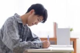 【大学受験】約半数が「高校入学以前」から塾通いをスタート→第一志望合格率が最も高い学習開始時期は？