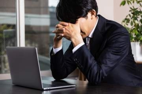 情シス担当者の8割超「触りたくないシステムがある」　古すぎるシステムによる「心理的・実務的な疲弊」って？