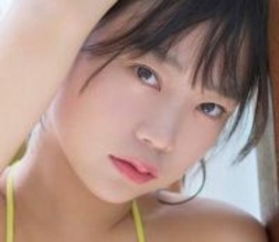 Iカップ恵体が一糸まとわぬ艶姿　立命館卒の高学歴グラドル、手ブラ＆Tバックで悩殺　「週末は東京です！会いに来てー」