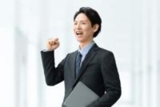 正社員の転職率が過去最高水準　転職後の平均年収は19.2万円増の533.7万円、伸び幅は30代が最大