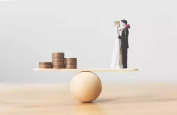 【ライフプラン】結婚とお金についてどう考える？女性の９割以上が結婚相手について年収よりも「価値観・相性とのバランス」を重視！