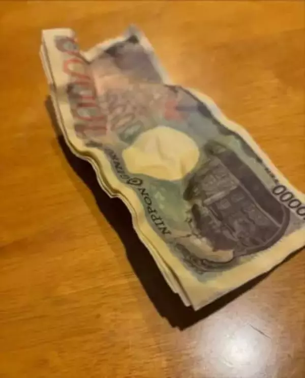 洗濯機から「5万6000円」びしょ濡れの札束が……どうすれば？　夫婦の奮闘が大反響