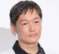 「驚きのヘアスタイル」井浦新、コーンロウで雰囲気ガラリ「似合いすぎます」