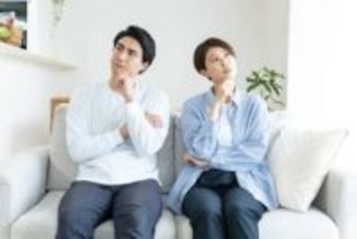 結婚相手として最も理想的な職業ランキング　女性の職業1位は「公務員」、男性の職業1位は？
