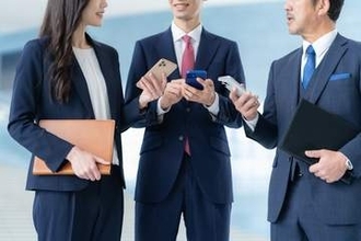 「100万円が手に入ったらどう使う？」Z世代とバブル世代のお金の使い方に「世代間ギャップ」