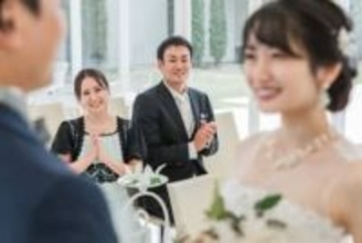 【結婚式の謎マナー】つま先が空いた靴はNG、揺れるピアスは“家庭が揺らぐ”　真偽不明のルールや迷信に気疲れする若者たち