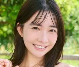アイドル卒業ちょっぴり太った？　天羽希純、シートベルト装着にファン騒然　ビーチでプールで圧倒的マシュマロ披露