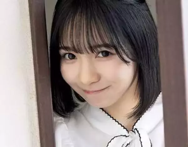 グループ卒業近づく23歳アイドル　「ボブにしてからのグラビア新鮮」「大人っぽく綺麗に撮っていただきました！」