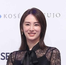 「日本一美しい40歳」北川景子、前髪ぱっつんボブ披露　DAIGOの祝福「KSK！」の意味は？