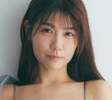 「手ぶらカットやヒップ丸見えショット　Hカップ現役風俗嬢るるたん、限界ギリギリの煽情グラビア」の画像1