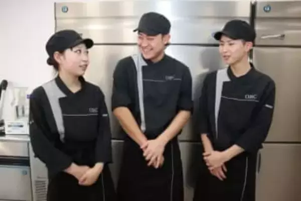 学生考案の「まぜそば」が、ラーメン店で限定販売　審査員「ご褒美感のある一杯」「辛みのじわじわ感も良い」