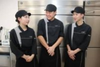 学生考案の「まぜそば」が、ラーメン店で限定販売　審査員「ご褒美感のある一杯」「辛みのじわじわ感も良い」