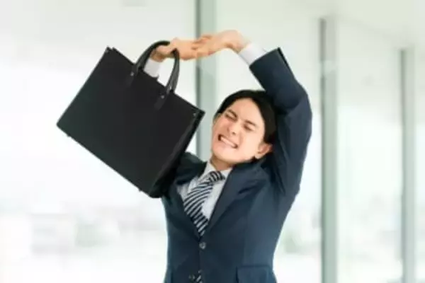 2025年残業時間が最も少ない職種は「医療事務」で10.5時間　最も多い職種は？