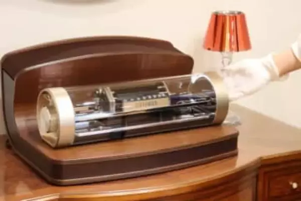 「NICUで過ごす赤ちゃんと家族を和ませられれば」…京都の病院に設置、オルゴールに込めた思いとは