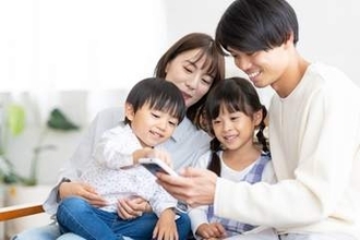 【子育て世代のAI活用法】旅行プラン、子育ての悩み、健康や医療の相談に有効