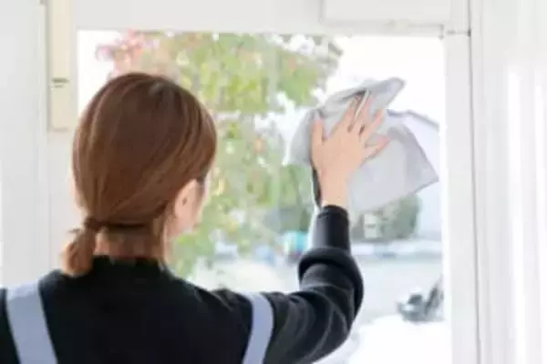 「汚れに気付いているけれど、見て見ぬふりをしている場所」ランキング　2位は「浴室のカビ」、1位は？