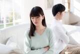 「レス時の浮気・不倫、どう思う？「良くはないが仕方ない」「絶対にしてはいけない」　既婚者3000人調査【2026年を迎えて 夫婦関係を振り返る】」の画像1