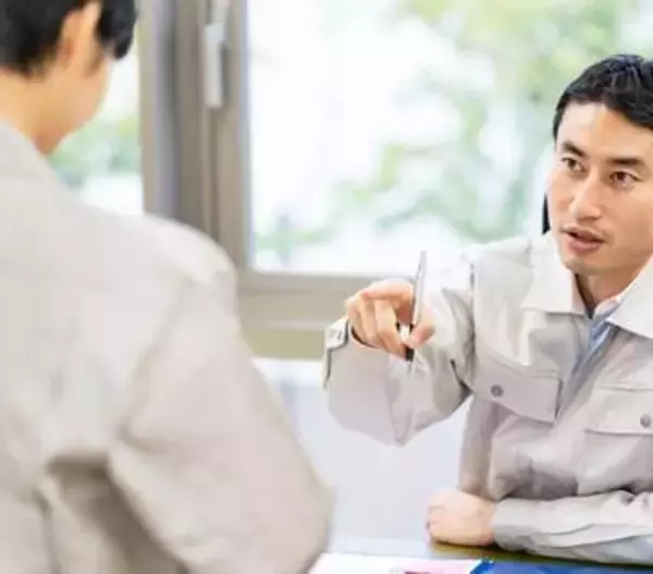 妊娠した女性「体に負担の少ない仕事に変えてほしい」上司「座ってできる仕事なんてないよ」　“嫌なら辞めろ”の空気に従いたくありません【社労士が解説】