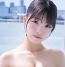 ランジェリーシーンやその先まで…　28歳アイドルは「ベビーフェイスなお姉さん」　1st写真集が重版決定