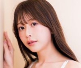 清楚なお姉様のしなやかな美脚　25歳レースクイーンの完璧ボディライン　「目標だった雑誌掲載、ついに叶いました」