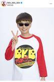 「「若い頃のつんくさん」吉本のお笑い芸人46歳、グラサン外して雰囲気ガラリ！「別人なった」「イケメンなのバレちゃう！」イメチェンの理由明かす」の画像1