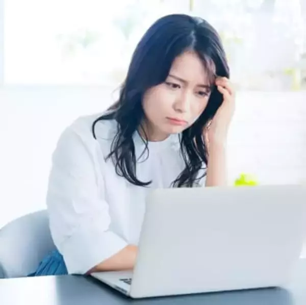 仕事で使っているGメール　取引先が呼び捨て表示と判明　敬称設定の変更を！