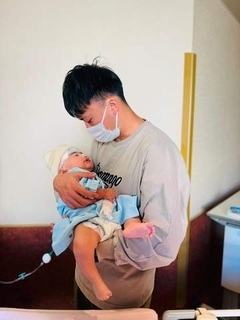 おなかの赤ちゃんに脳の異常の可能性　夫は出産2カ月前から10カ月仕事を休んだ　その後も成長に寄り添い…息子が初めて発した言葉は「ぱぱ」