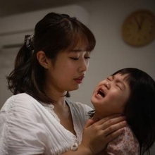 突然夜中に泣き叫ぶ2歳息子　抱っこしても反応が薄い　目を開けたまま泣く　もしかして夜驚症かも【小児科医が解説】