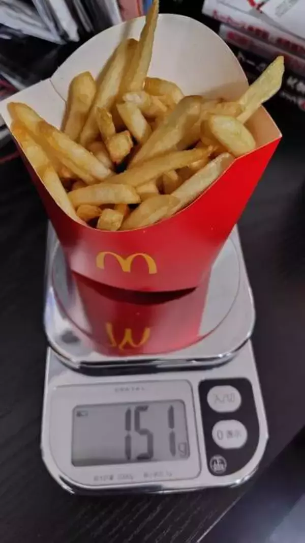 「マックのポテトの量が明らかに少ない！」Lサイズを買ったのに……どうなった？