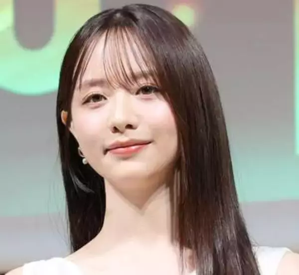 森香澄「どすっぴん」からの長尺メイク動画を公開「まず土台が神」「もう無敵」「すっぴんが私にはゴールすぎる」