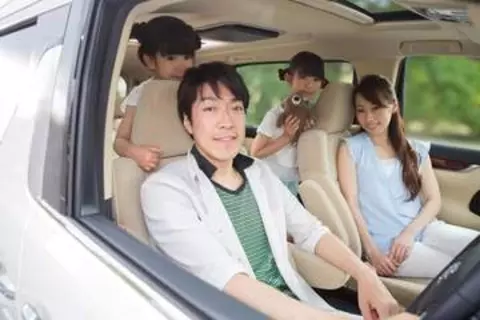 長距離運転で疲れにくい国産車TOP10　3位は「セレナ」、2位「レヴォーグ」…1位は?　選定のポイントは姿勢・視界・静粛性・運転支援