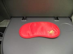 大阪と名古屋を結ぶ近鉄の夜行列車「ミッドナイトひのとり」に乗ってみた！名張駅で4時間停車？車内は深夜も減光なし？謎めいた実態に迫る