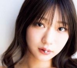 モデル＆新人パチンコライター　異色の二刀流美女　31歳の色気が止まらない