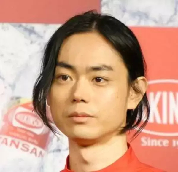 ボクシング元世界王者が大絶賛「男として惚れました」　菅田将暉との精悍2ショットに「すべてがカッコイイ」「この温かい絆が末永く…」