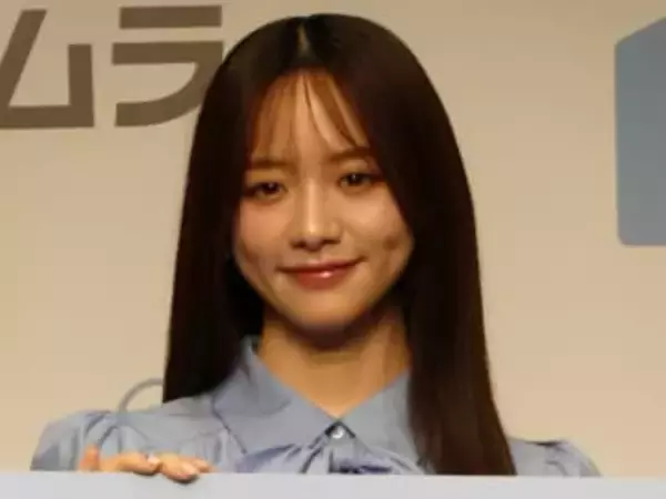 フリーアナ森香澄さん　華やかにまとうホリデーコレクション　オシャレ心をくすぐるニットやファー