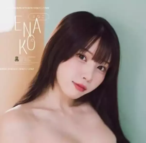 「海に行ったり、サンタになったり、バレンタインがあったり」　コスプレ美女が週チャンで未収録カット公開