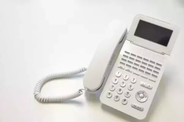 電話の「#」ボタン、なんと呼ぶ？　職場の「新人に聞かれて固まった」なにが正しい？